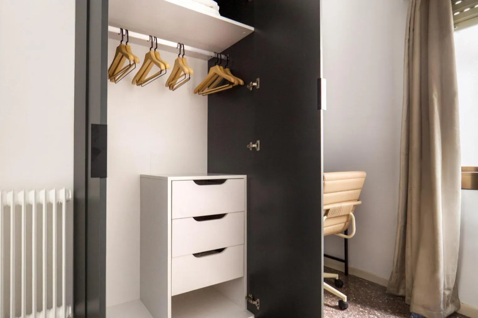 アパート バルセロナSants-Montjuic 2Br W Balcony Bcn-64アパートメント