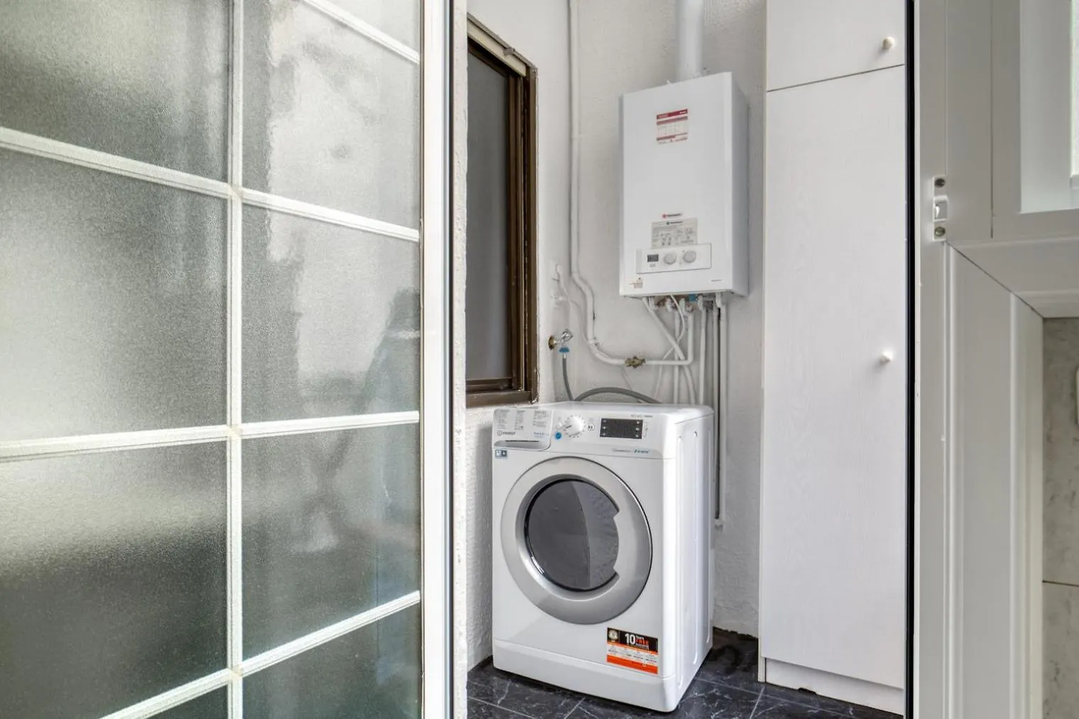 バルセロナSants-Montjuic 2Br W Balcony Bcn-64アパートメント スペイン