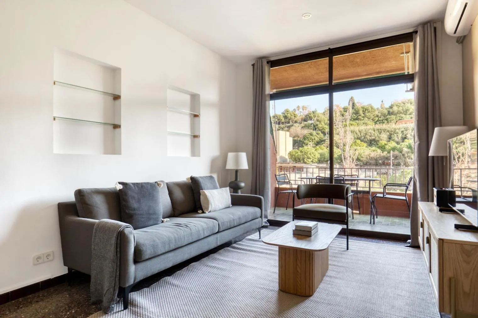 バルセロナSants-Montjuic 2Br W Balcony Bcn-64アパートメント